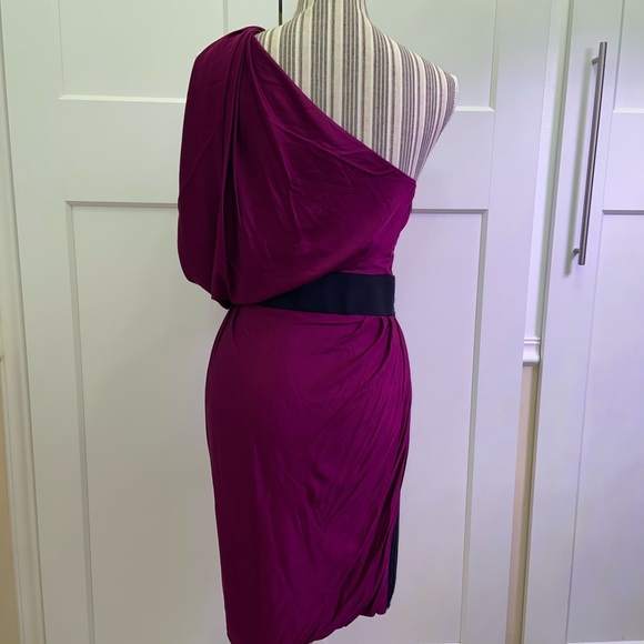 Moda International One-Shoulder Belted Dress. - Picture 4 of 11